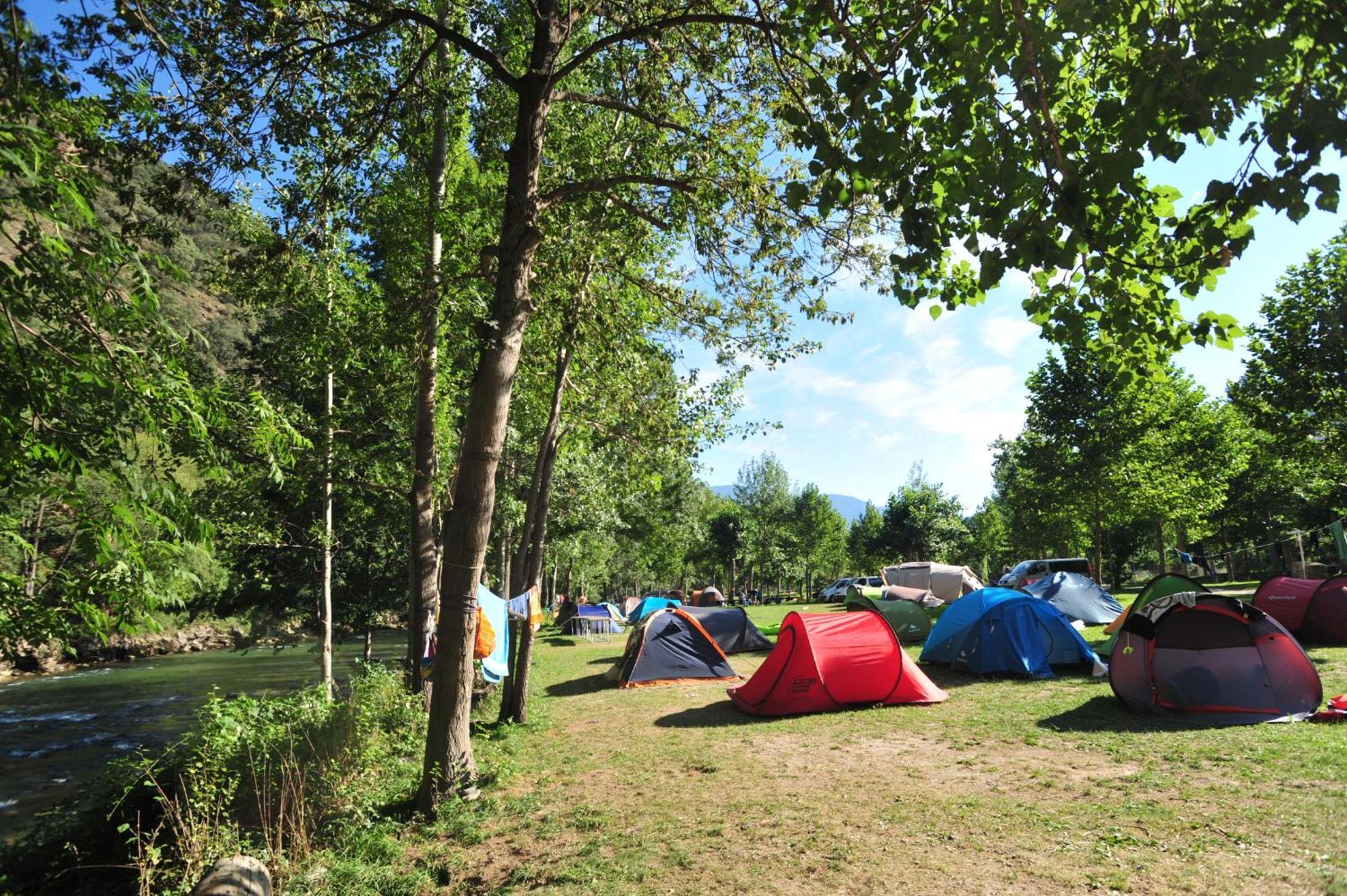 Camping Noguera Pallaresa Sort Exterior photo